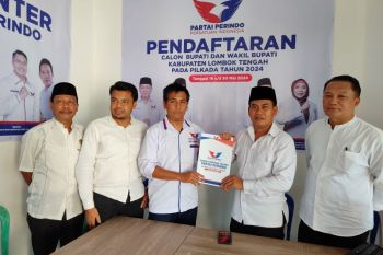 Dua Kades di Lombok Tengah daftar maju cabup-cawabup