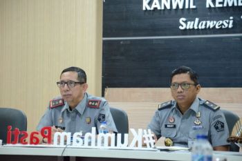 Kemenkumham Sulteng berikan remisi khusus Waisak kepada 4 warga binaan