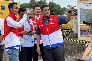 Pertamina Patra Niaga cukupi BBM  alat  berat di wilayah bencana Sumbar