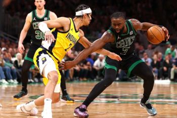 Jaylen Brown cetak 40 poin bawa Celtics unggul 2-0 atas Pacers