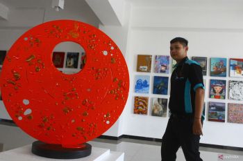 Pameran seni rupa Mini Art Malang