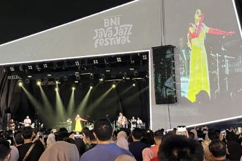 Panggung akbar  pertama Mahalini usai nikah