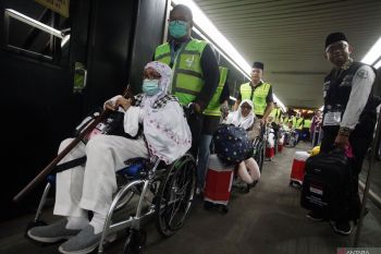 Kemenag RI berangkatkan 8.974 calon haji Indonesia ke Jeddah pada Sabtu