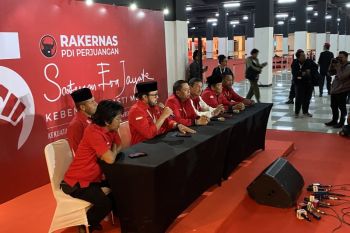 Adian Napitupulu pimpin Tim Pemenangan Pilkada Nasional PDIP