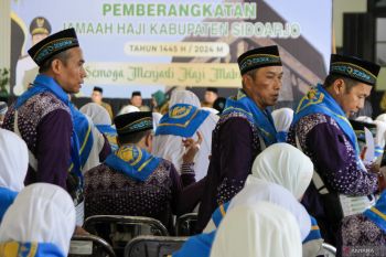 Pelepasan jamaah calon haji di Sidoarjo