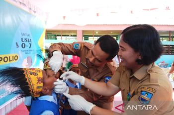 Dinkes Mimika: 8.338 anak dapat imunisasi polio