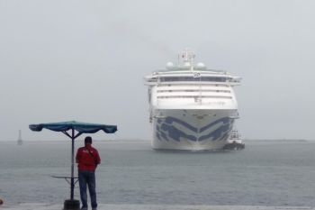 Pelindo Jasa Maritim melaksanakan pemanduan laut dalam di Selat Malaka