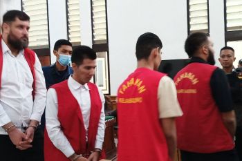 Sidang percobaan pembunuhan WNA Mexico dijaga ketat