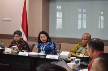KPPU mendorong proteksi produk dalam negeri dari maraknya barang impor