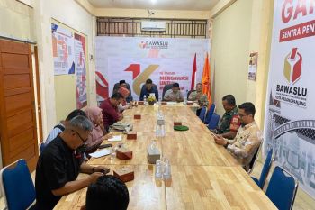 Pemutakhiran data pemilih, Bawaslu Padang Panjang Rakor dengan stakeholder