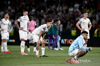 Pelatih Fiorentina sebut kekalahan di UECL tahun ini lebih menyakitkan