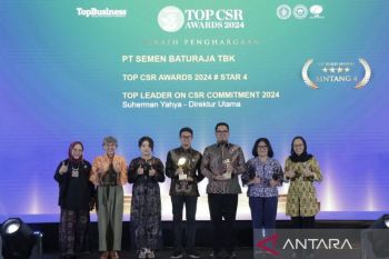 Semen Baturaja raih penghargaan  TOP CSR Awards 2024