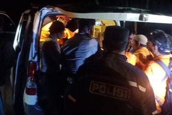 Tim SAR berhasil evakuasi WNA jatuh di Bukit Anak Dara Lotim