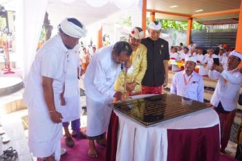 Ratusan "Ida Pedanda" bicarakan isu penting agama Hindu Nusantara