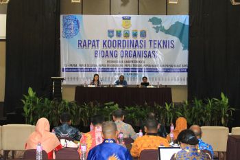 Pj Gubernur minta penataan organisasi tingkatkan kesejahteraan se-Papua