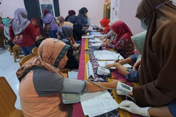 Pemkab Magelang targetkan 6.759 akseptor dalam  KB serentak