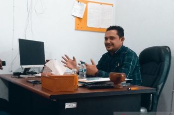KPU Biak verifikasi administrasi dukungan paslon perseorangan Yesaya-Willem