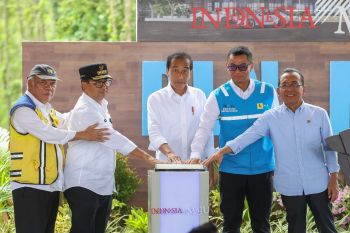 Presiden Jokowi tandai pembangunan PLN Hub di jantung IKN