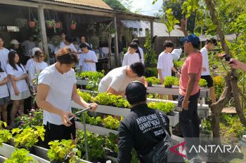 Gerakan bersih-bersih Bali edukasi siswa soal cinta lingkungan
