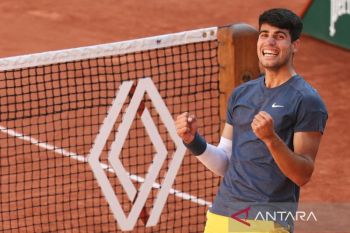 Petenis Alcaraz dan Nadal masuk dalam tim tenis Spanyol untuk Olimpiade 2024 Paris