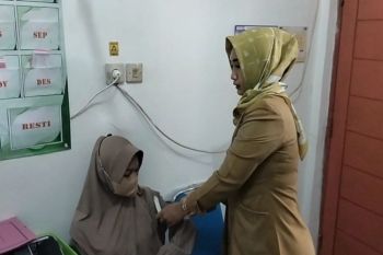 Batang tingkatkan pengawasan kesehatan calon pengantin cegah  stunting