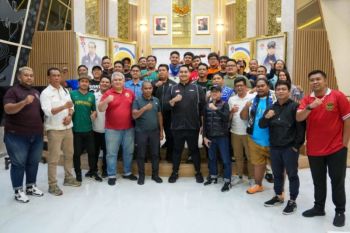 Menpora ingin suporter aktif bangun ekosistem sepak bola