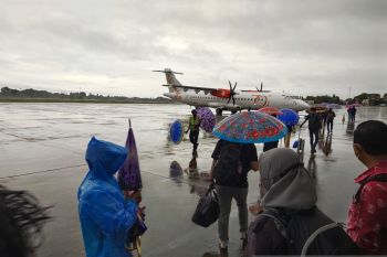 Hujan berpotensi guyur mayoritas wilayah Indonesia