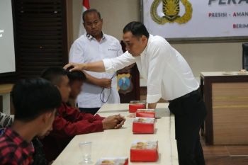 Begini cara Cak Eri bina 11 anak terlibat kerusuhan suporter di Surabaya