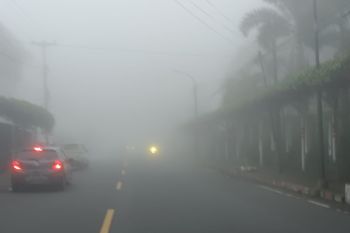 Hujan lebat dan angin kencang  berpotensi landa wilayah Sulut