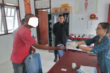 Lapas Ulu Siau tes urine narkoba sejumlah  narapidana baru