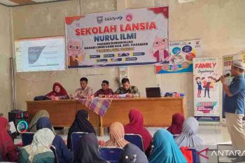 BPJS Sosialisasikan Program JKN di Kegiatan Sekolah Lansia Pasaman Barat