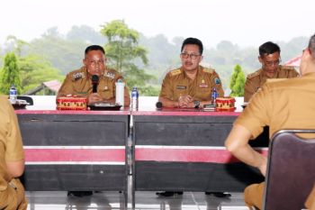 Gaji ke-13 dan tunjangan kinerja PNS Lampung Selatan cair