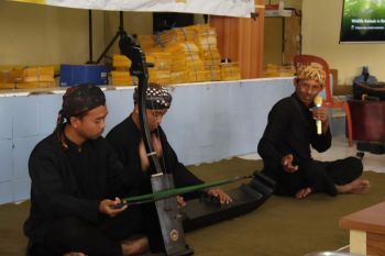 Poltekesos mendukung tarian Tarawangsa jadi alat ketahanan sosial