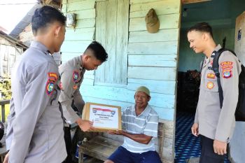 Ditbinmas Polda Kaltara Door To Door Sytem Sambang Masyarakat