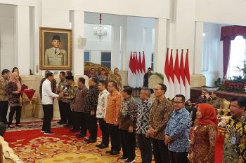 Presiden Jokowi minta pemda perbaharui sistem pertanian ke teknologi pintar