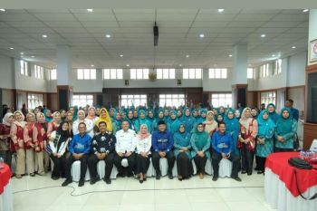 Ibu-Ibu TP PKK Kampung se-Kabupaten Siak belajar banyak di Bandung Barat