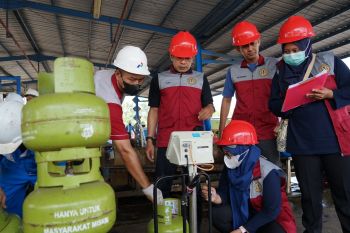 Pemkab Sleman sidak SPPBE untuk memastikan kuantitas isi tabung elpiji