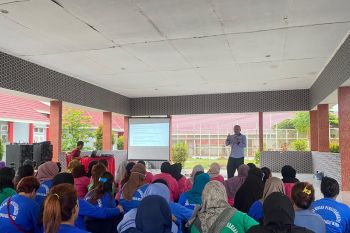 WBP Lapas Perempuan Palu terima penyuluhan bantuan hukum