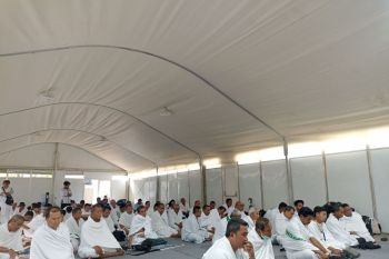 Puncak Haji, hari ini seluruh jamaah haji laksanakan wukuf di Arafah