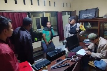 Rampas motor pelajar, Pelaku curas di Lotim dihajar massa
