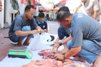 Lapas Kediri melibatkan warga binaan olah hewan kurban