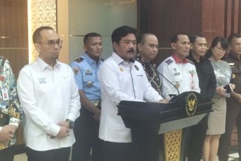 Menko Polhukam pastikan aparat yang terlibat judi online tidak masuk satgas