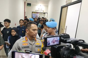 Polrestro Jakbar tangkap musisi V terkait narkoba