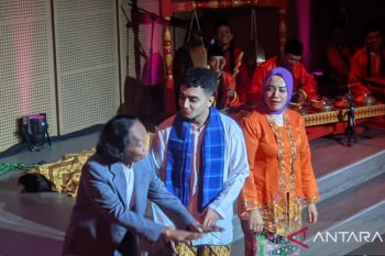 Miliki kejenakaan, Lenong cocok dengan anak muda