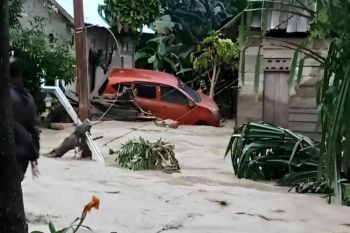 BPBD Parigi Moutong buka posko darurat pascabanjir Toribulu