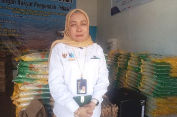 Perum Bulog Bukittinggi pastikan stok beras di Pasaman Barat tersedia