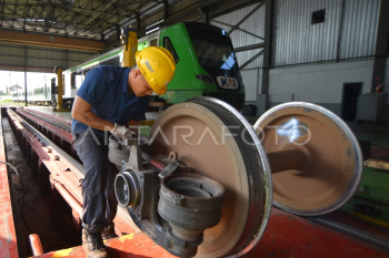 Pembatalan keberangkatan kereta api Minangkabau Ekspress