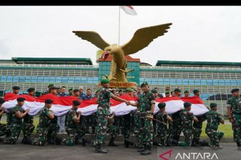 Pangdam Sriwijaya lepas  tim pembawa Bendera Merah Putih ke Pagaralam