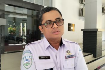 EWS installation must be supported by public education