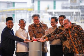 Peresmian operasional Smelter PTFI di Gresik
